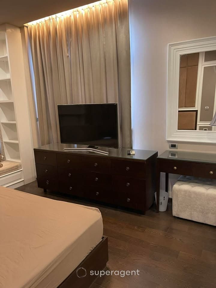 รูปทรัพย์