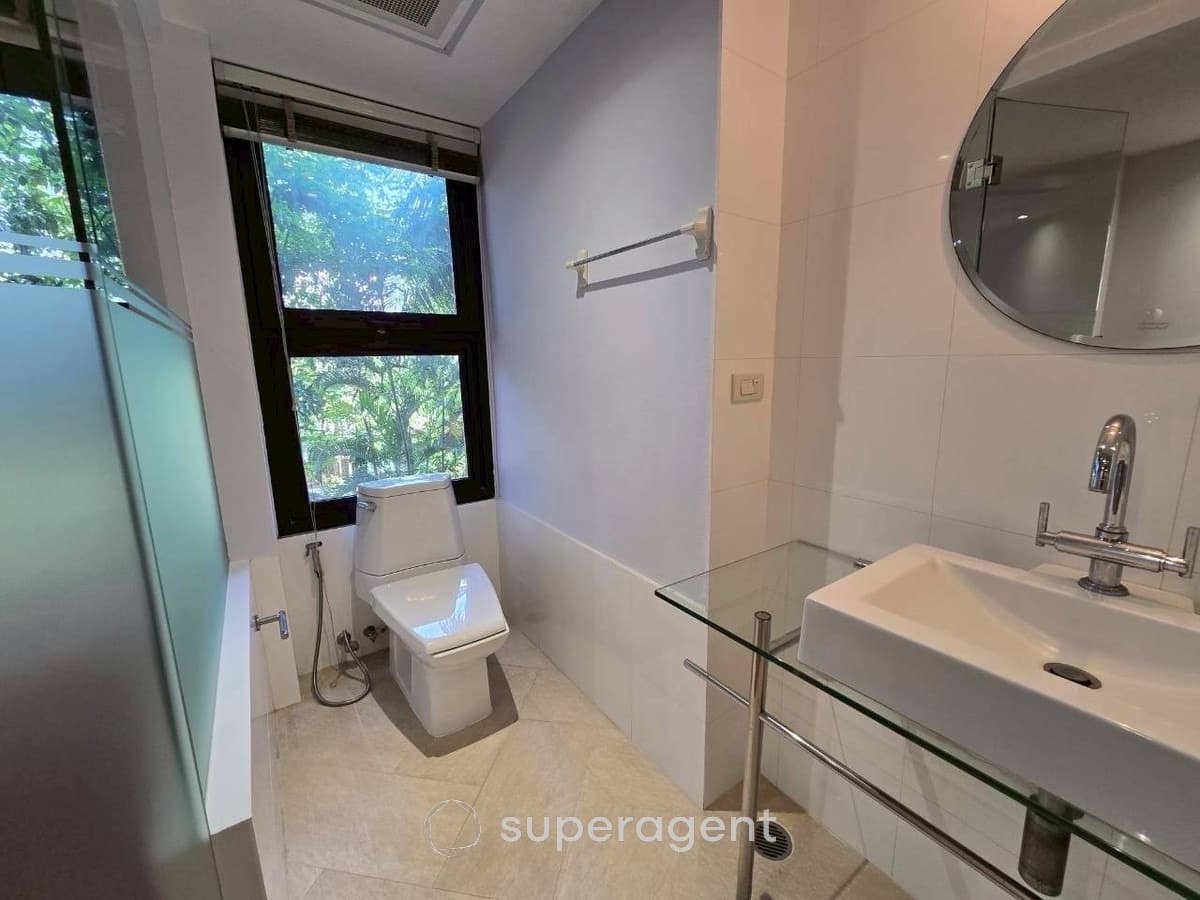 รูปทรัพย์