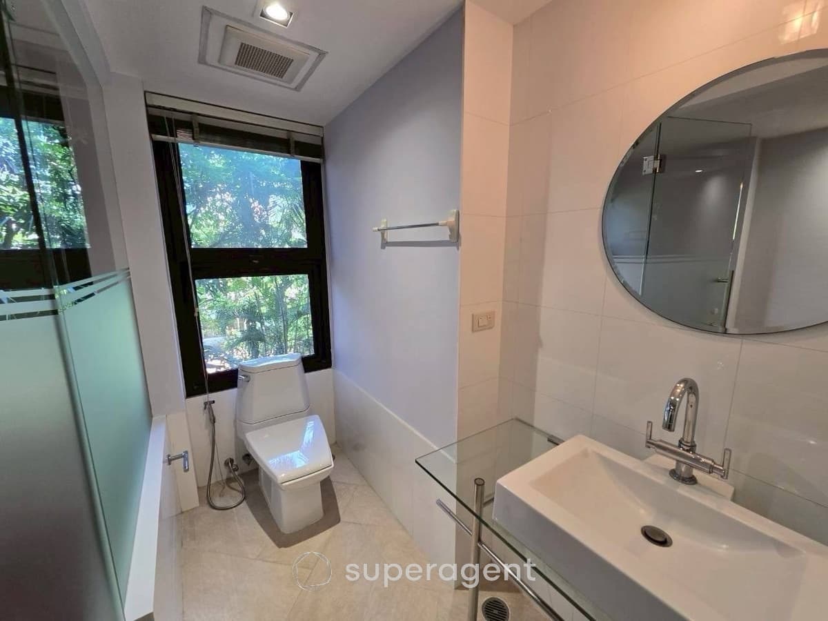 รูปทรัพย์