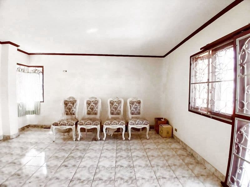 รูปทรัพย์