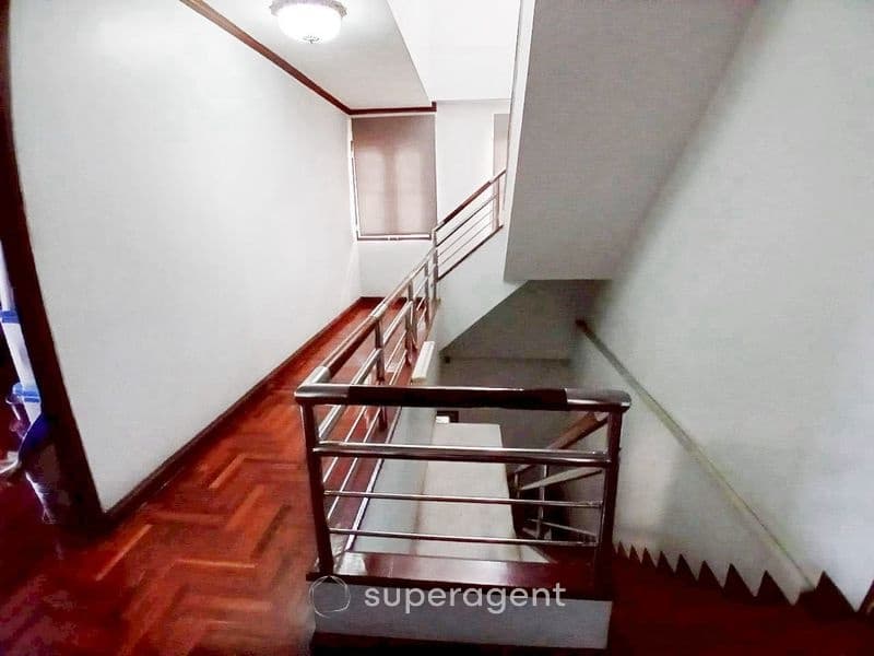 รูปทรัพย์