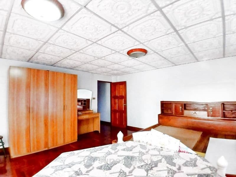 รูปทรัพย์