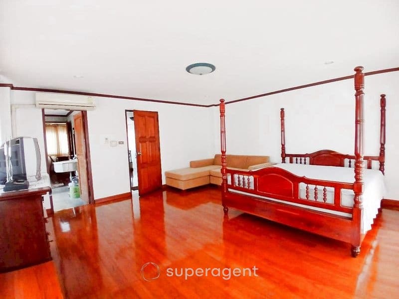 รูปทรัพย์