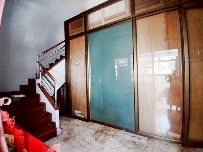 รูปทรัพย์