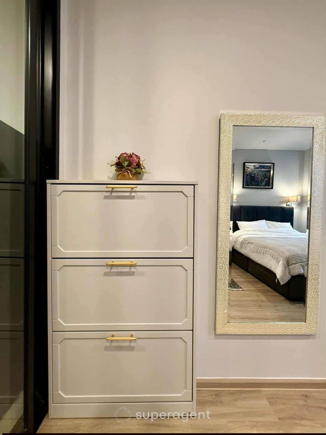 รูปทรัพย์